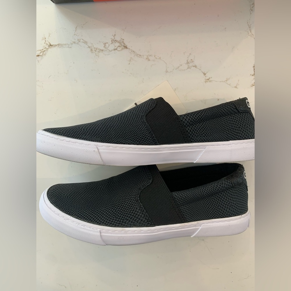 G By Guess Slip On Sneakers Women’s Size 7.5. Black Sparkling With Box Unworn. - Picture 5 of 8